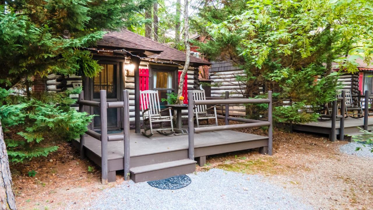 Log Cabin Motor Court Asheville Extérieur photo