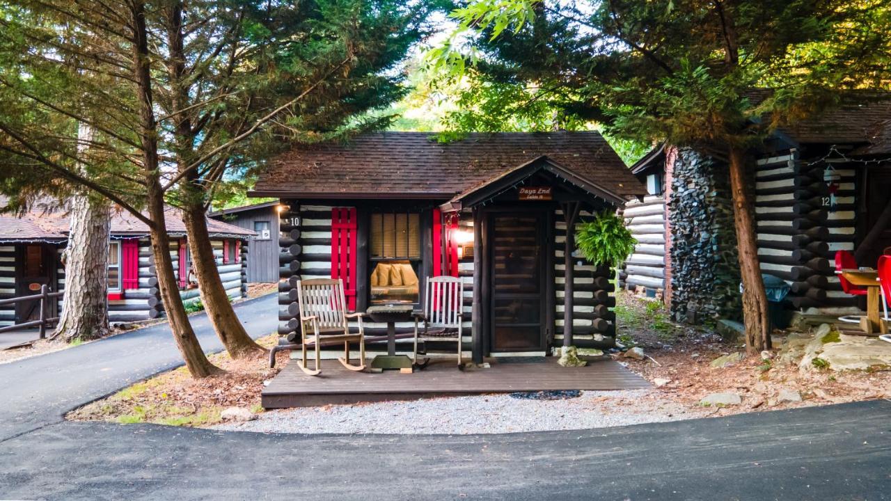 Log Cabin Motor Court Asheville Extérieur photo