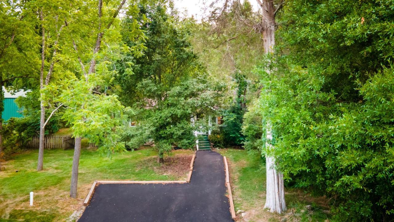 Log Cabin Motor Court Asheville Extérieur photo