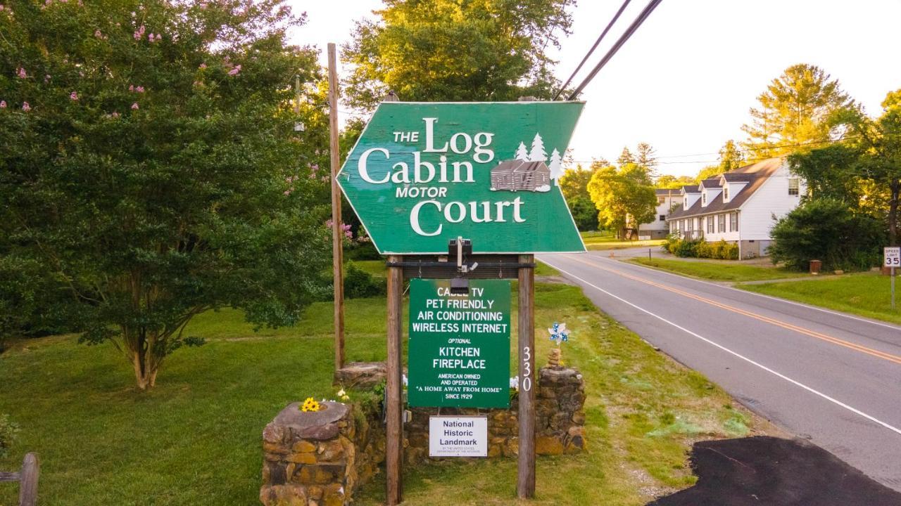 Log Cabin Motor Court Asheville Extérieur photo